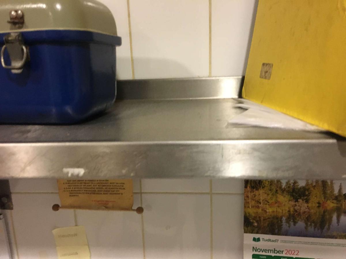 Fali polc fix konzolos 100/120/170/180*30-as – termékfotó jobb oldalról