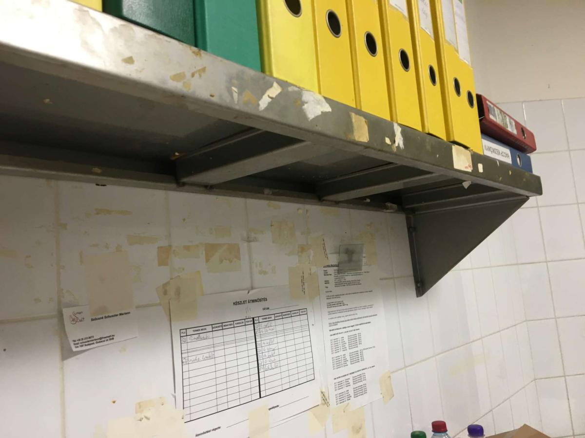 Fali polc fix konzolos 100/120/170/180*30-as – termékfotó csomagolás