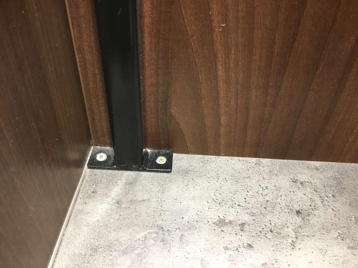 Plexi lap, " Covidplexi " 200*80*0,7 – termékfotó alulnézet