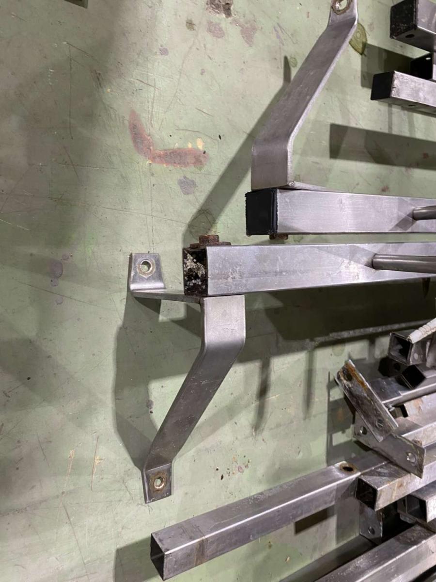 Rénvas, horogsor rozsdamentes, több méret – termékfotó 45° nézet