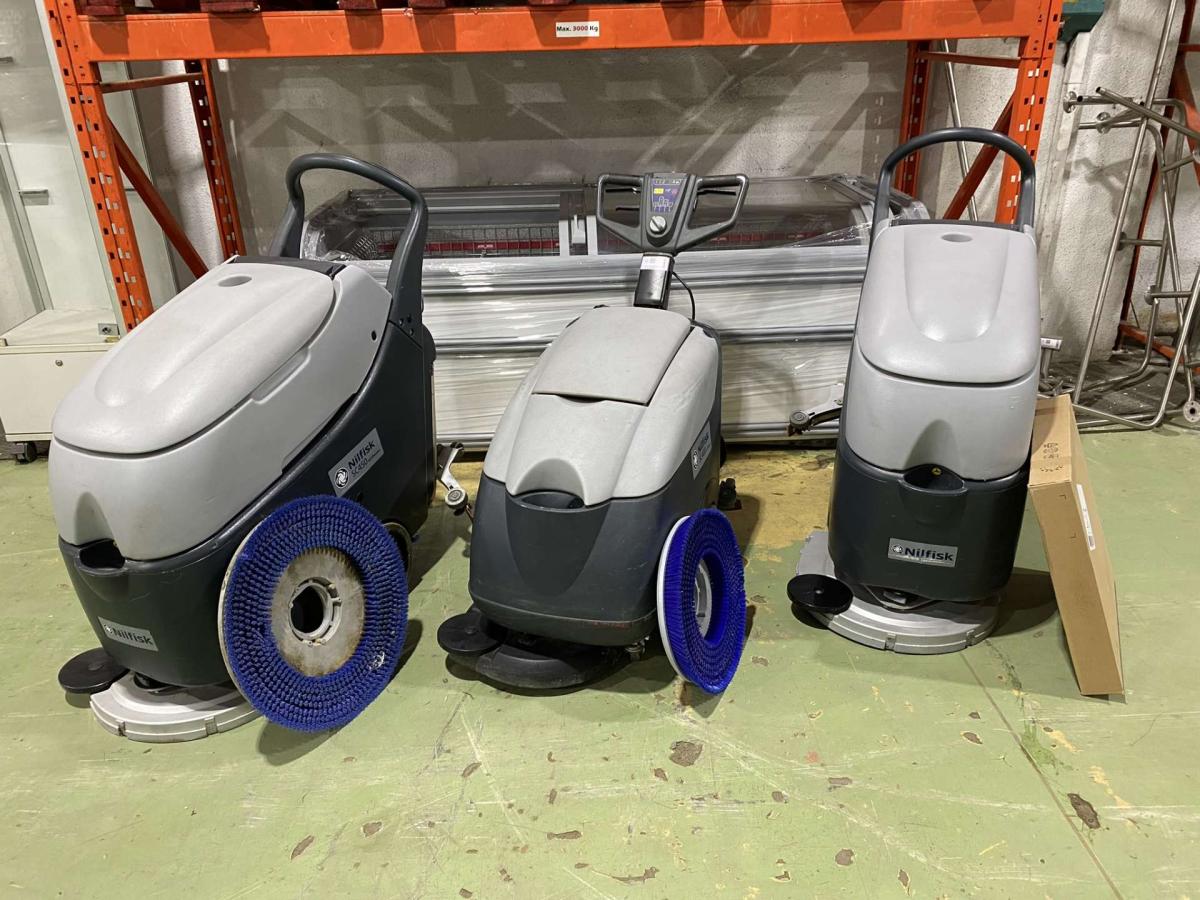 NILFISK SC450 53 B padlótisztító 50%-os akkumlátorral – termékfotó (23. kép)