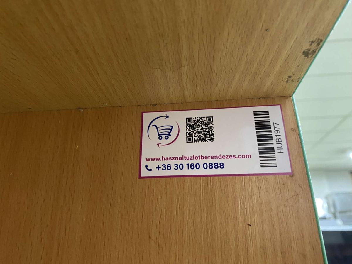 Tároló polc, egyedi oszloptakaráshoz – termékfotó felülnézet