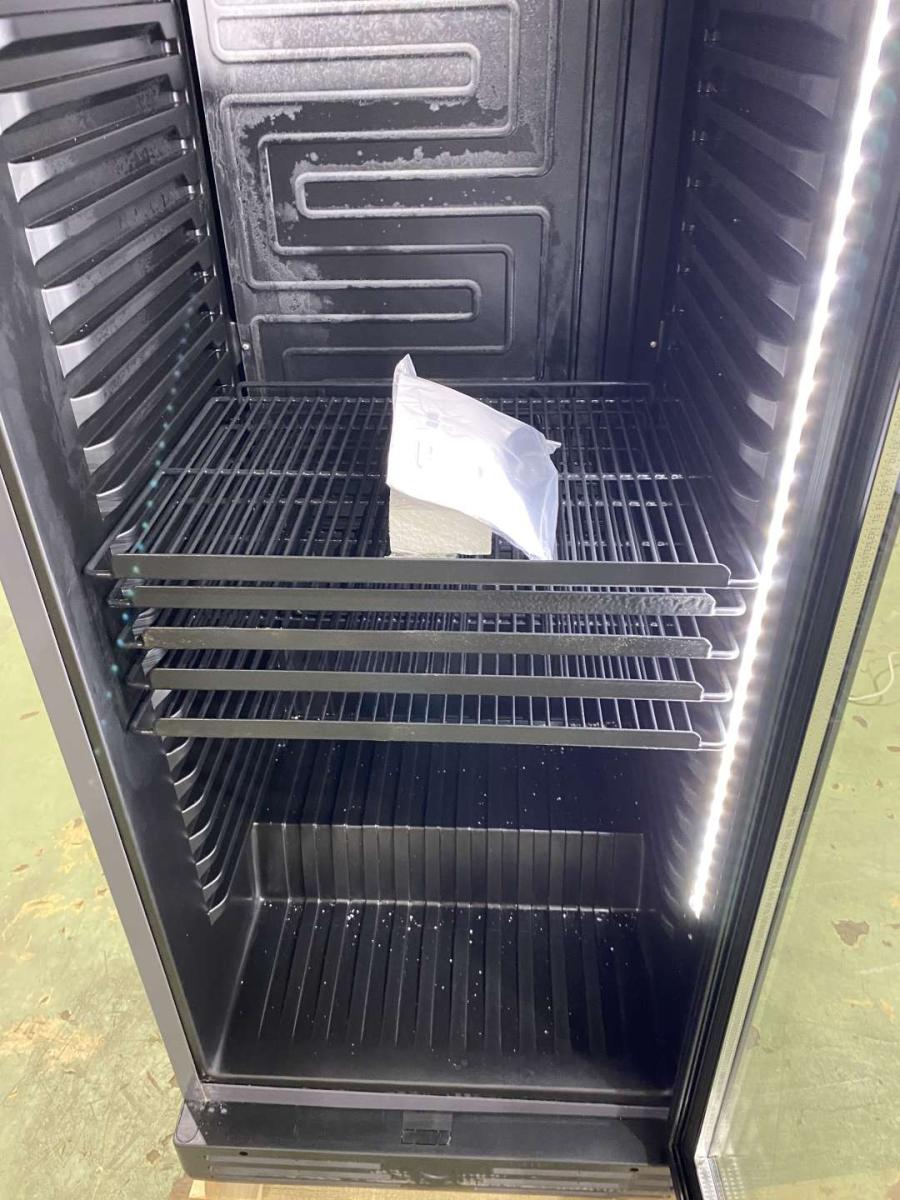 Új ECOCOLD LEMON 600 beépített aggregátoros hűtő (+) – termékfotó bal oldalról