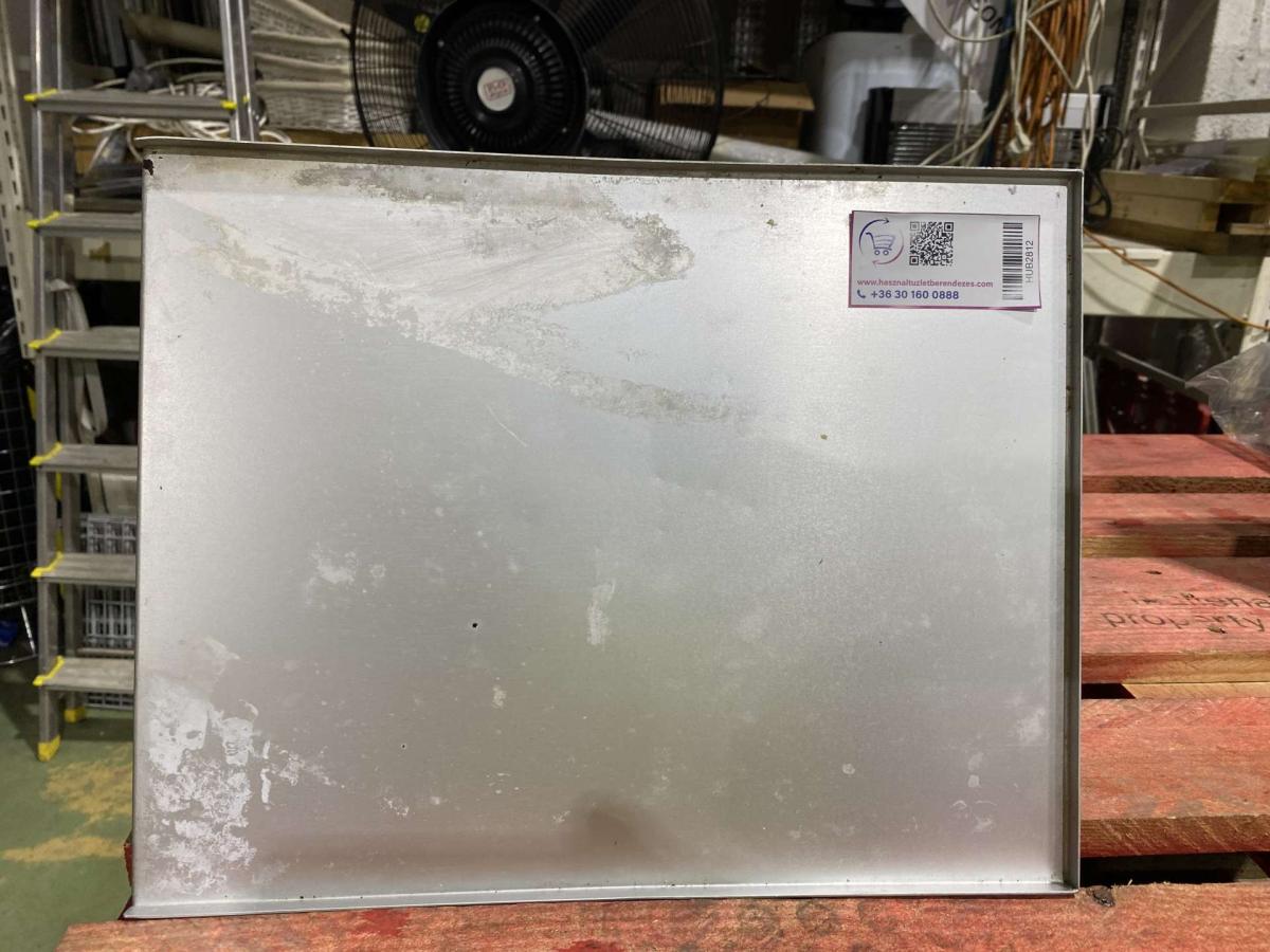 Sütőlemez 38*30 alumínium – termékfotó elölnézet