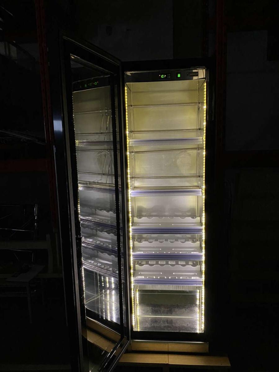 Borhűtő Enofigo Miami Medmix/421 – termékfotó bal oldalról