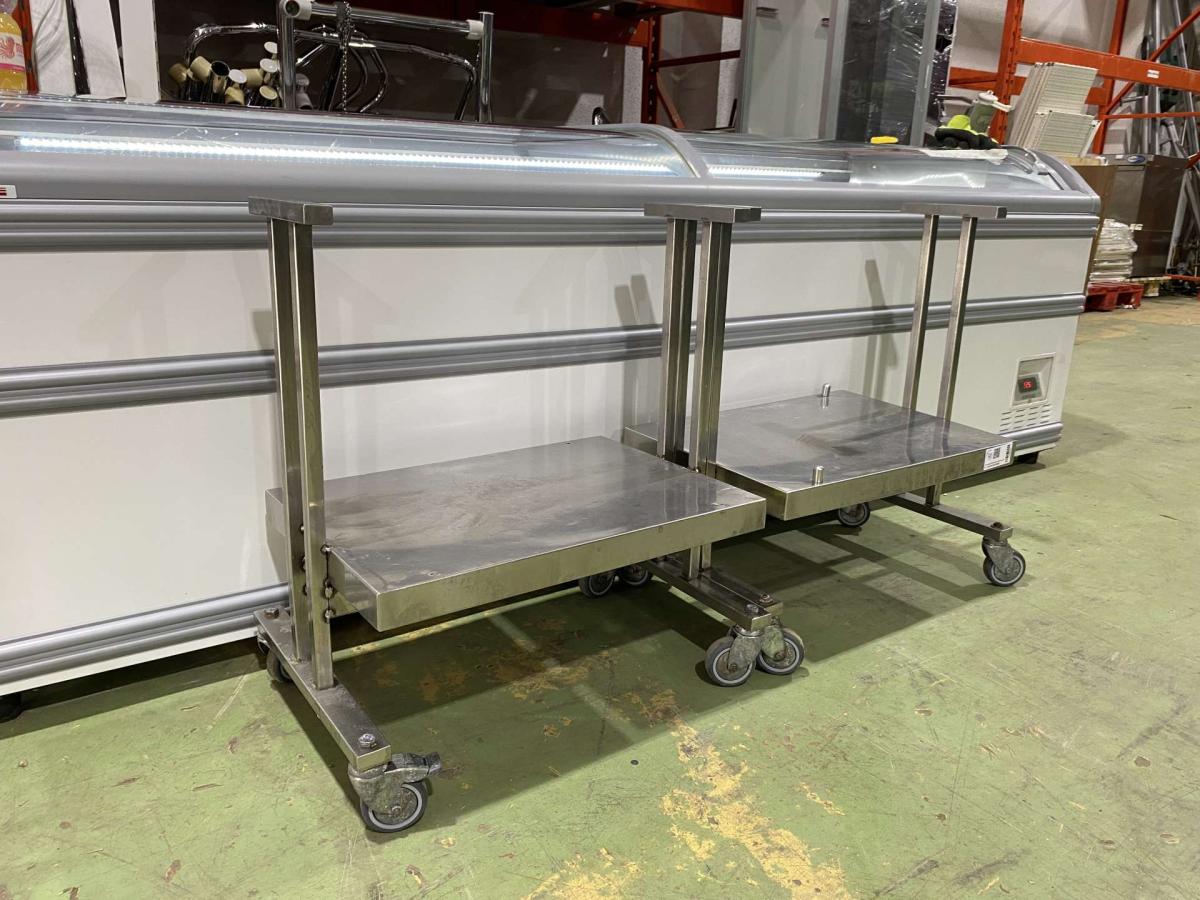 Rozsdamentes kocsi, tálcafeladó – termékfotó elölnézet