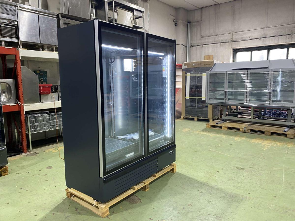 Új ECOCOLD KIWI 1620 2D beépített aggregátoros hűtő (+) – termékfotó bal oldalról