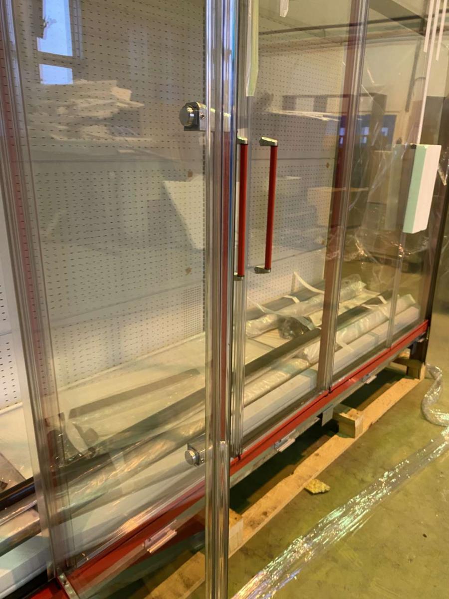 Új WSL - WANZL Horison falihűtő vonalban 13,75 méter – termékfotó felülnézet