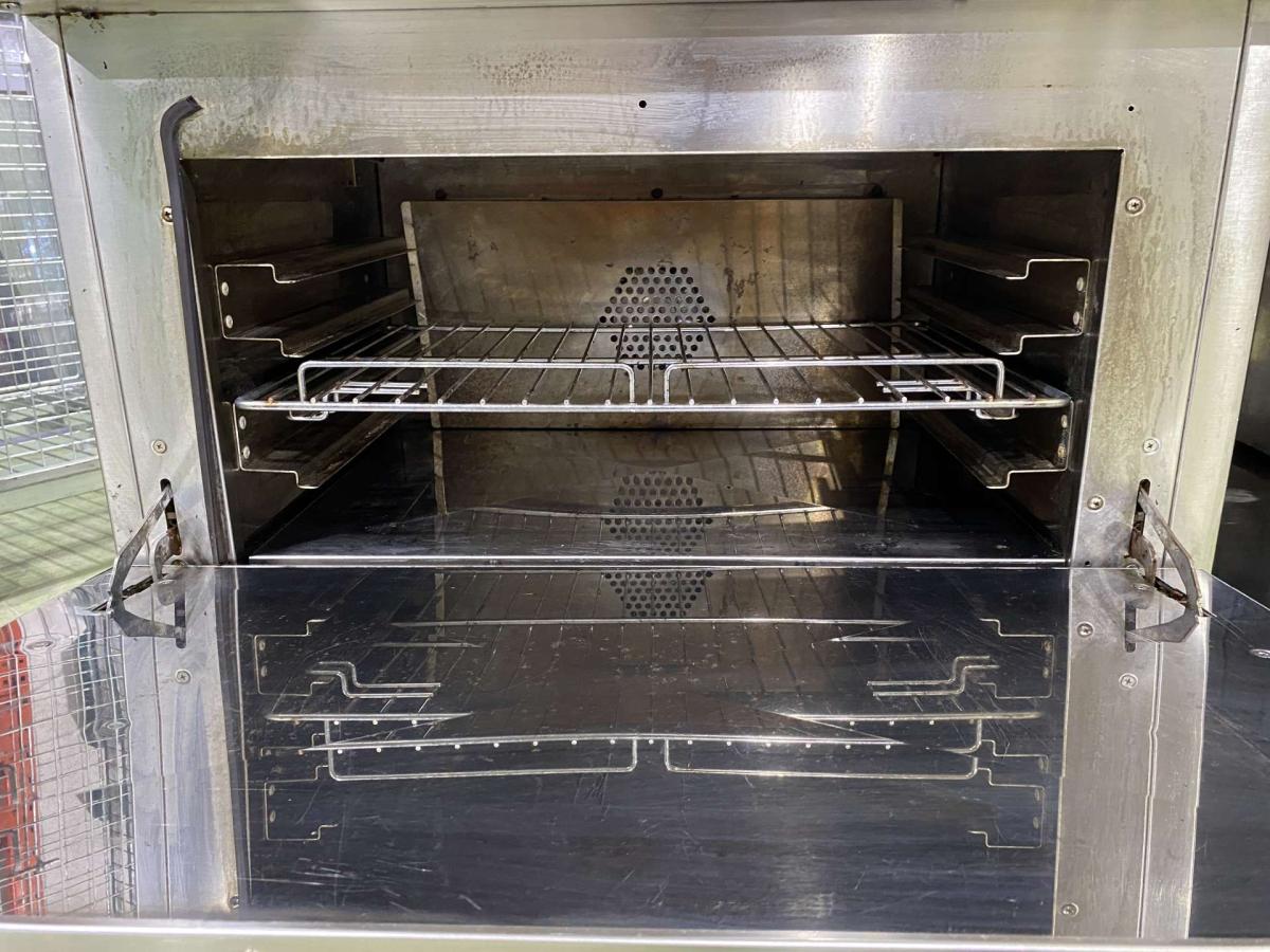 Bertos 6 égős tűzhely (G7F6+FE1) – termékfotó felülnézet