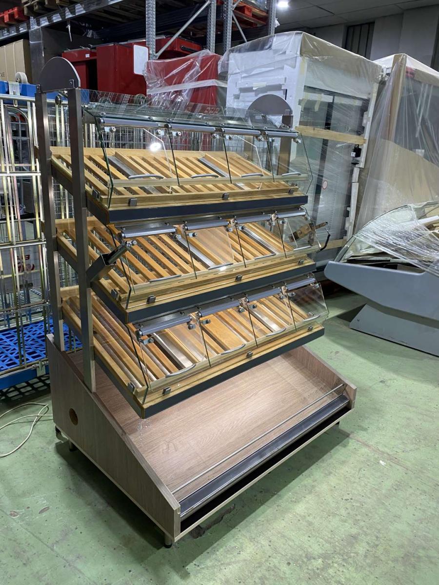 Pékárus állvány, önkiszolgáló, leheletvédős 125*93,5*172 – termékfotó felülnézet