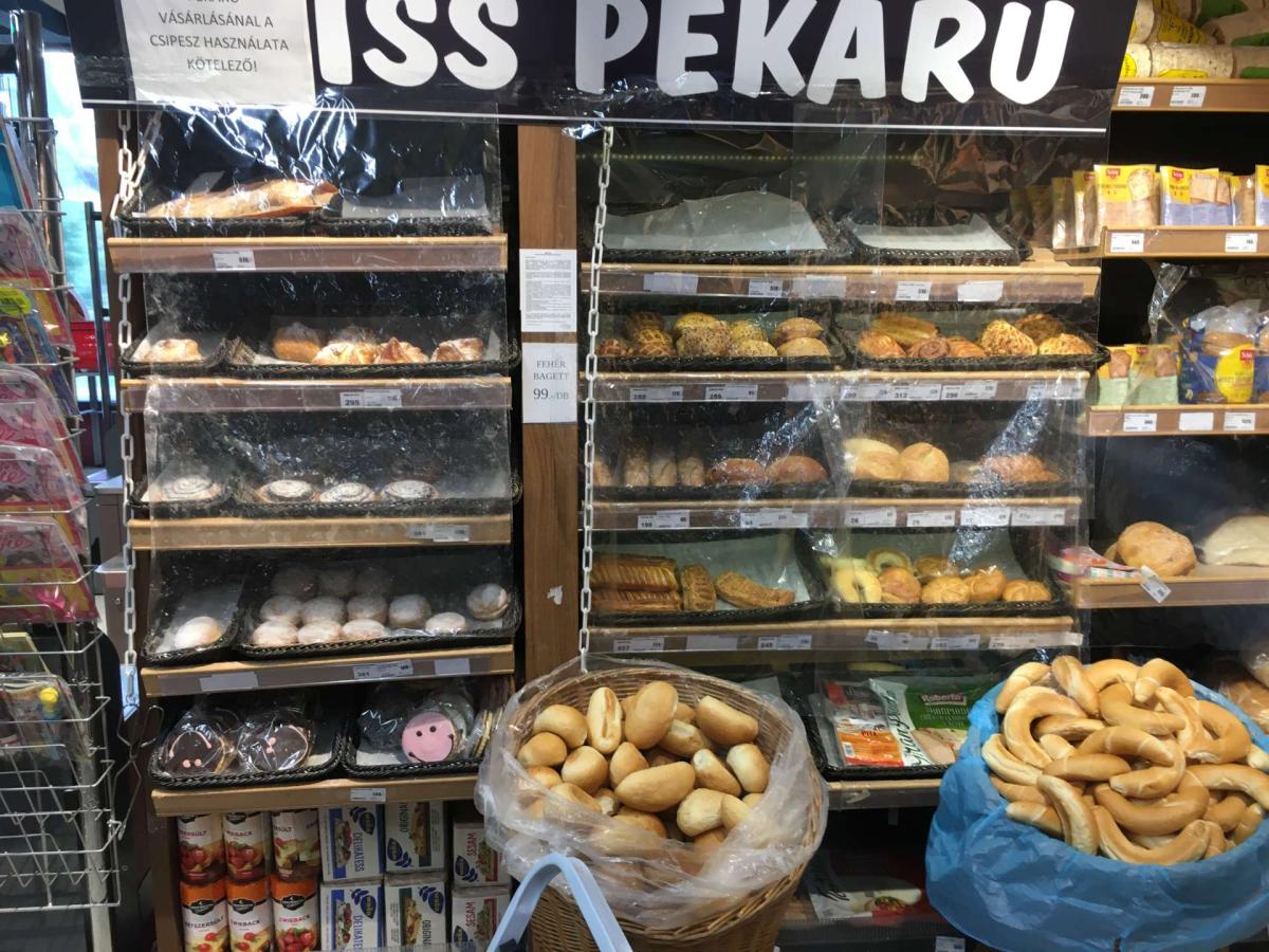 Kenyeres rácspolc, több méretben – termékfotó hátulról