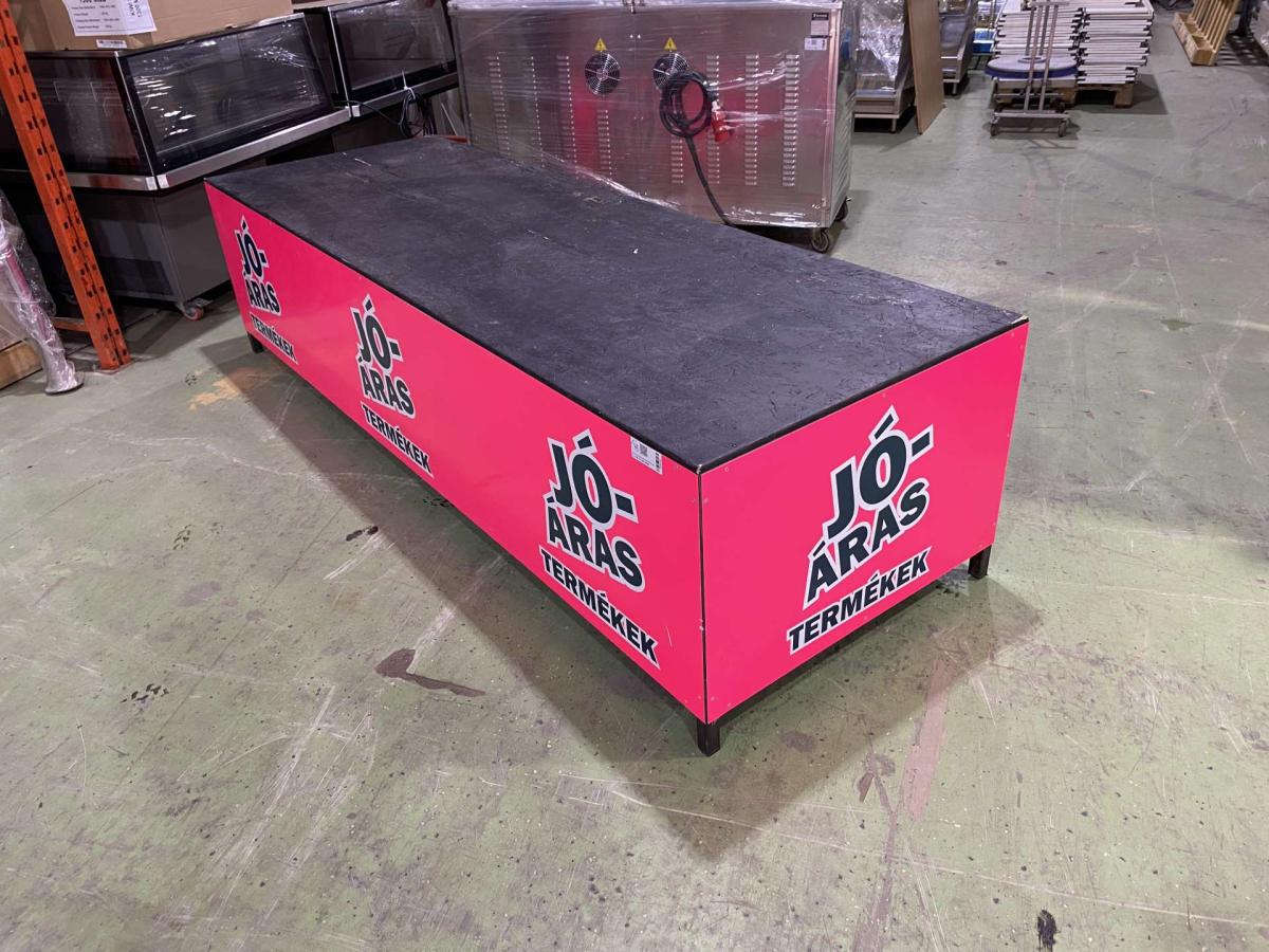 Akciós kihelyezés, sziget – termékfotó hátulról