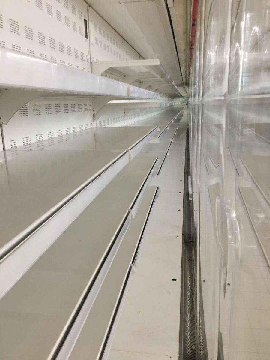 Fali ajtós hűtőregál- hűtőbútor, 2,5 méter – termékfotó felülnézet