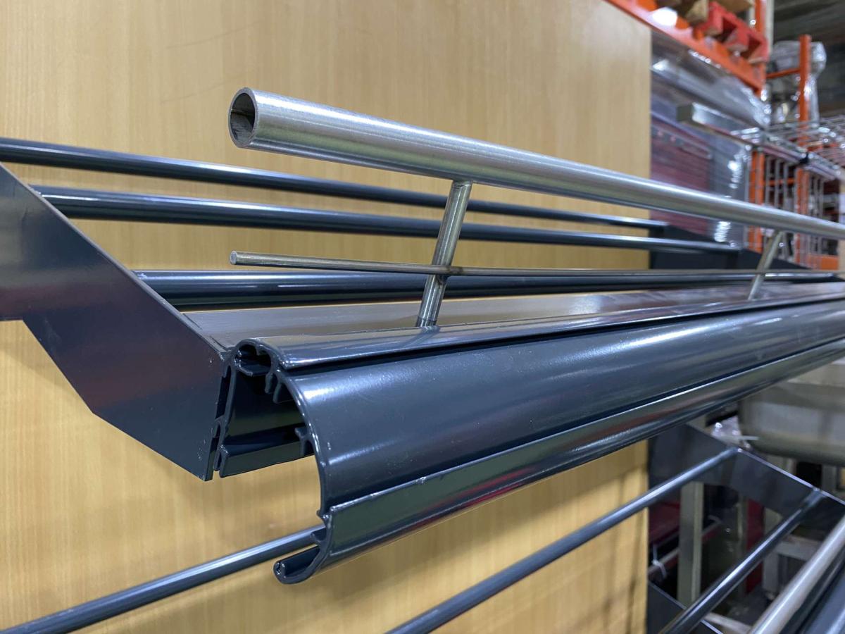 Zöldséges regál, Tegometall – termékfotó jobb oldalról