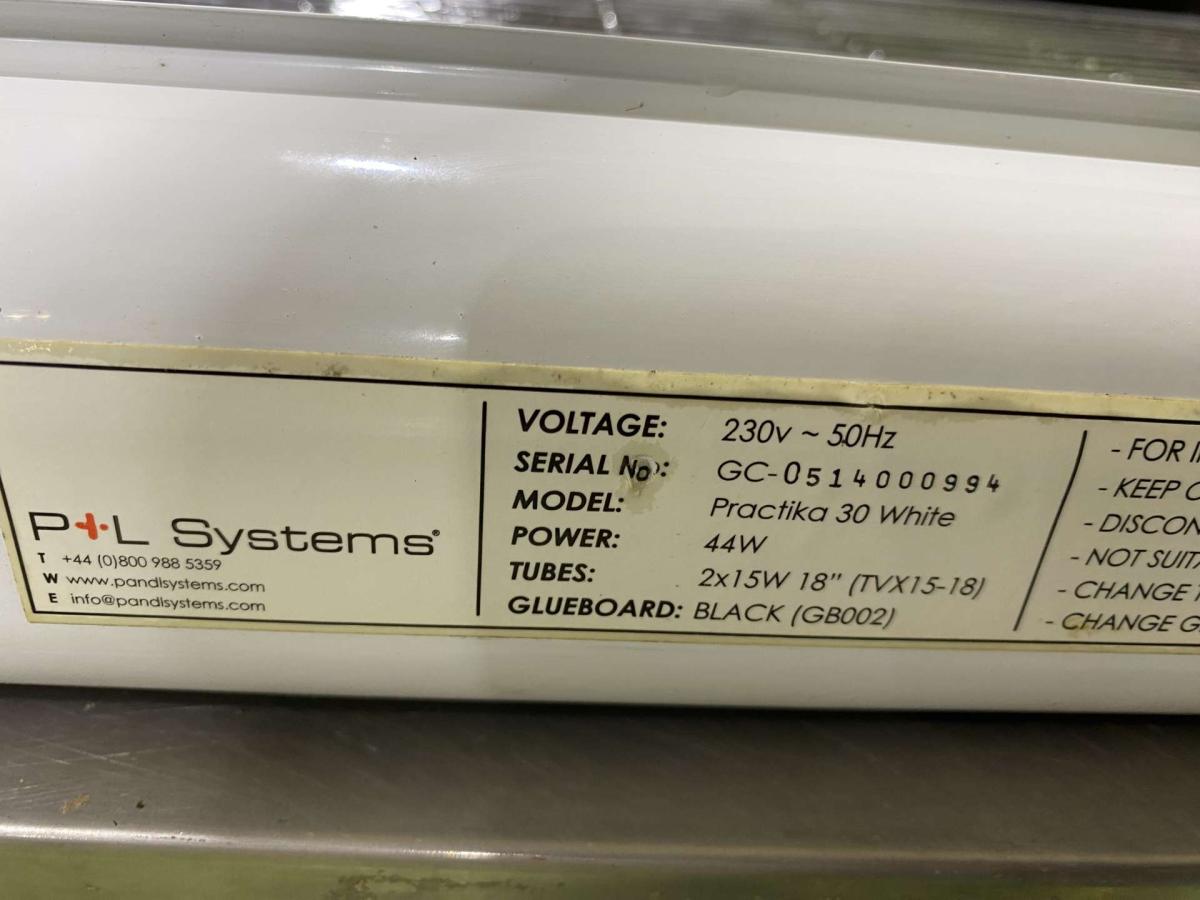 Rovarcsapda "Practika 30" – termékfotó 45° nézet