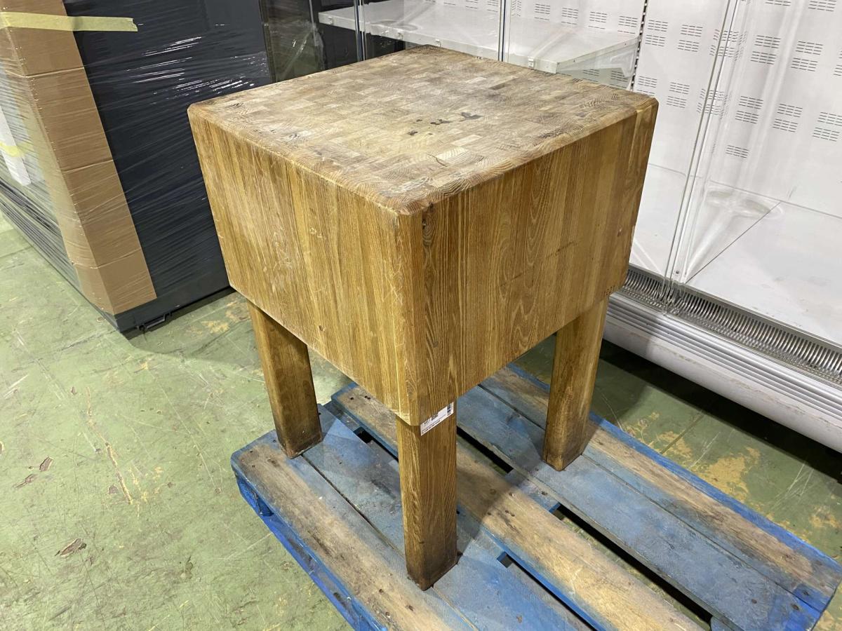 Hústőke, rakott tölgy – termékfotó elölnézet