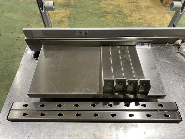 Rozsdamentes polc 60*30