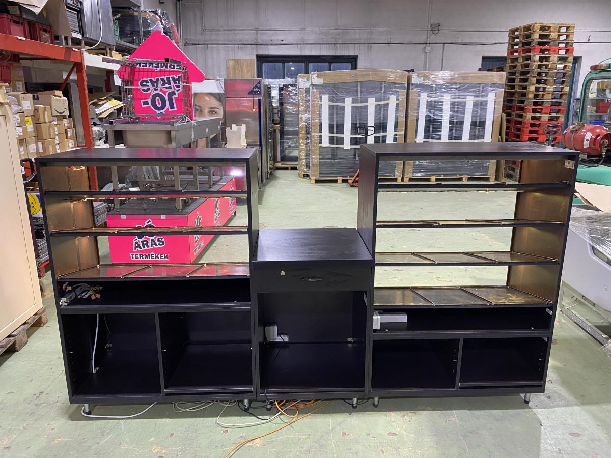 Finompékárus kiszolgálópult – termékfotó jobb oldalról