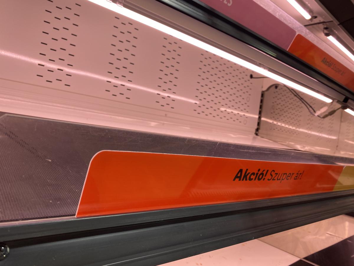 AHT Lisboa falihűtő 250 LED – termékfotó (14. kép)