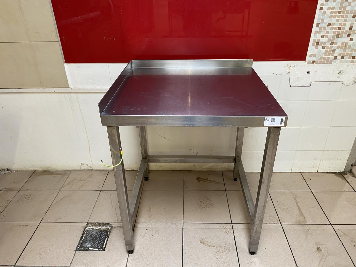 Rozsdamentes munkaasztal 75*75 – termékfotó elölnézet