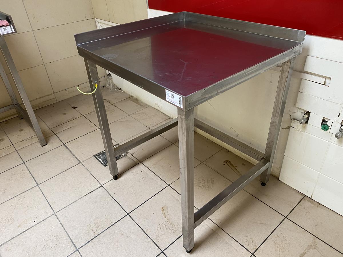 Rozsdamentes munkaasztal 75*75 – termékfotó bal oldalról