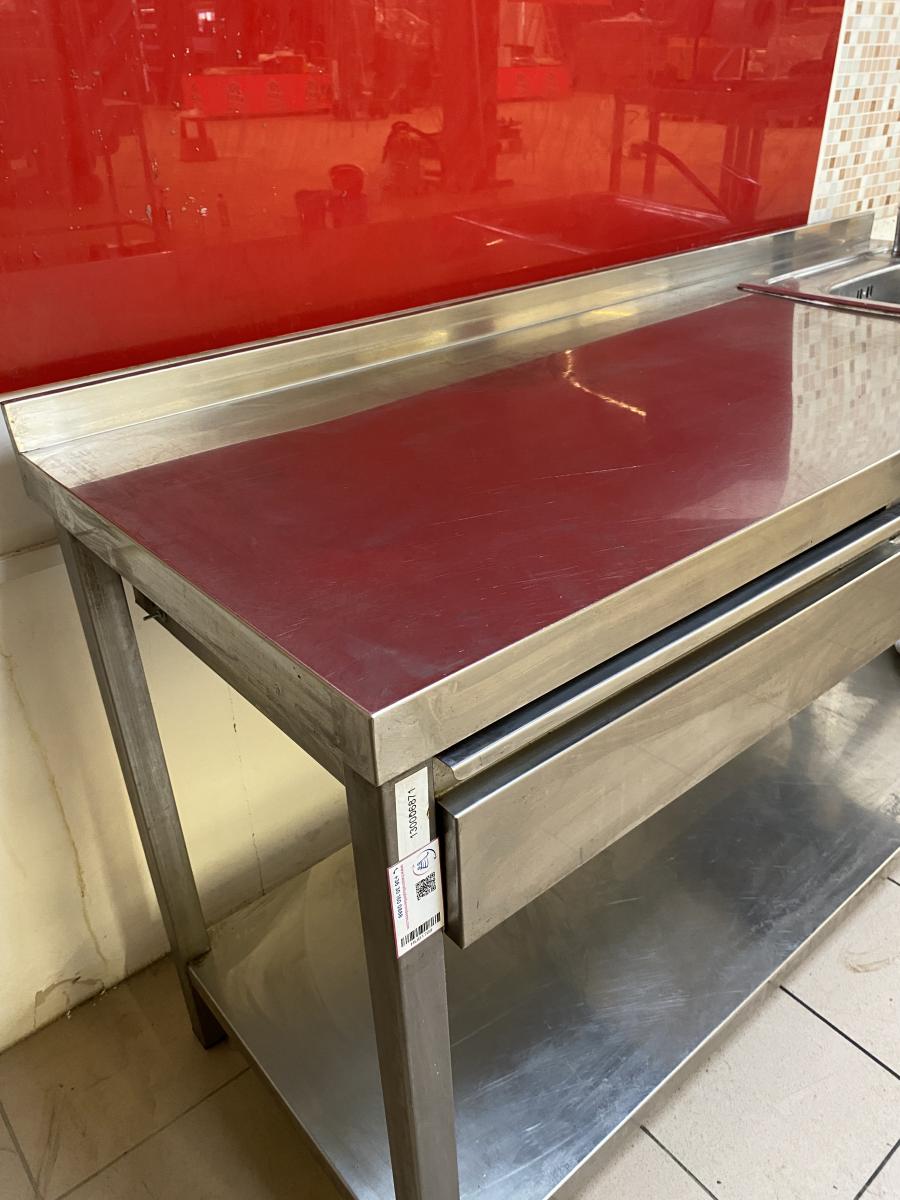 Rozsdamentes munkaasztal 160*60 – termékfotó felülnézet