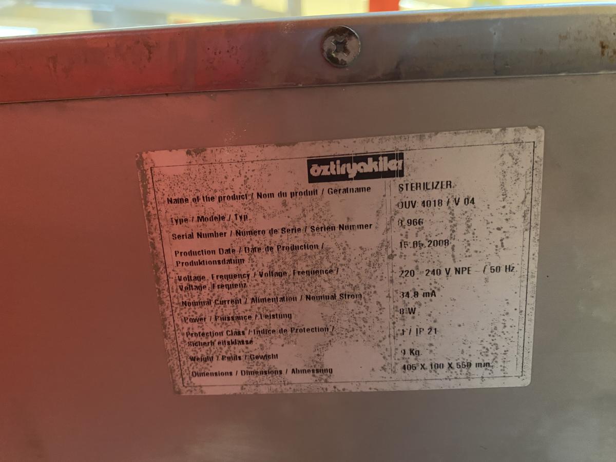 Özti késfertőtlenítő UV-s – termékfotó bal oldalról