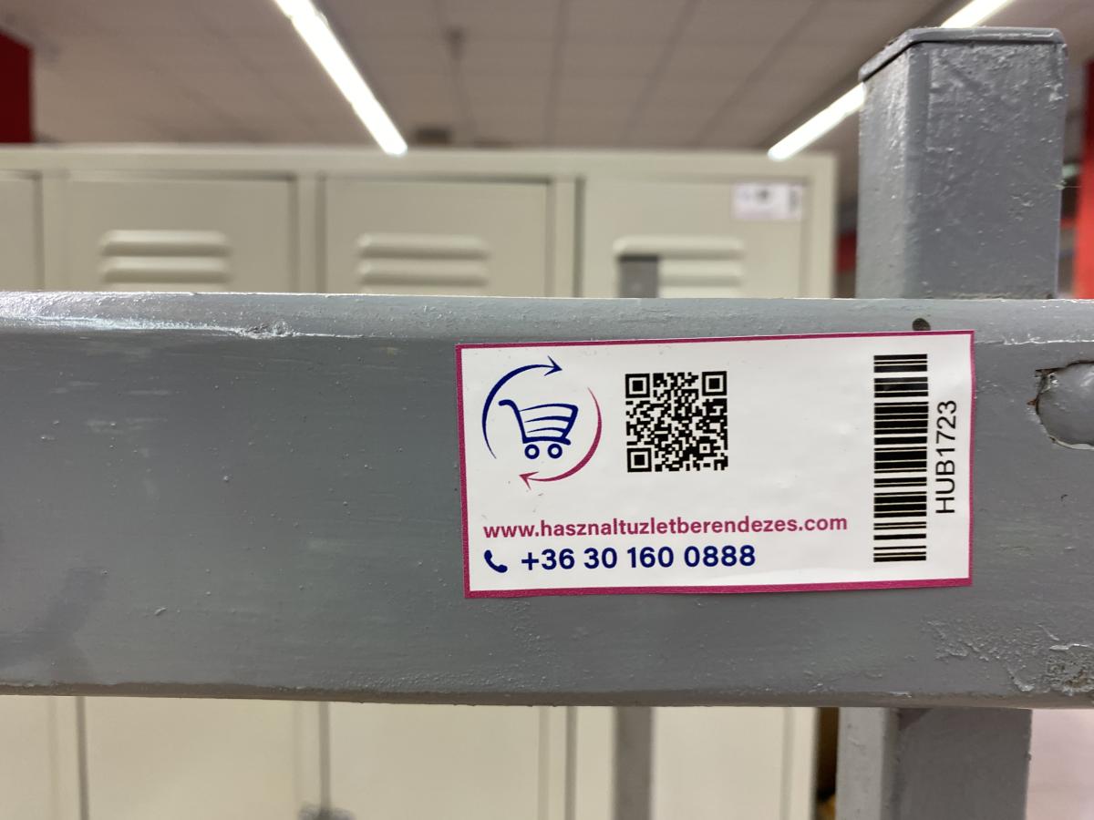 Öltözőpad háttámlás szürke – termékfotó hátulról