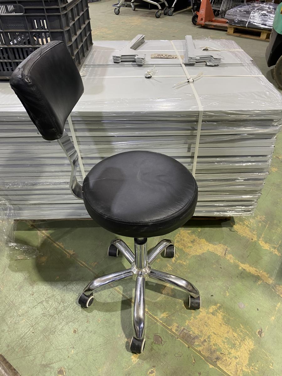 Kasszásszék, pénztárosszék – termékfotó elölnézet