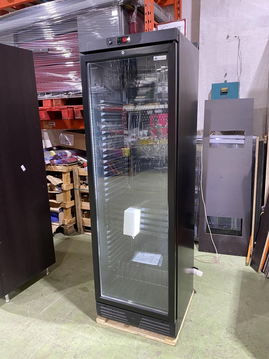 Új ECOCOLD LEMON 600 1D beépített aggregátoros hűtő (+) – termékfotó jobb oldalról