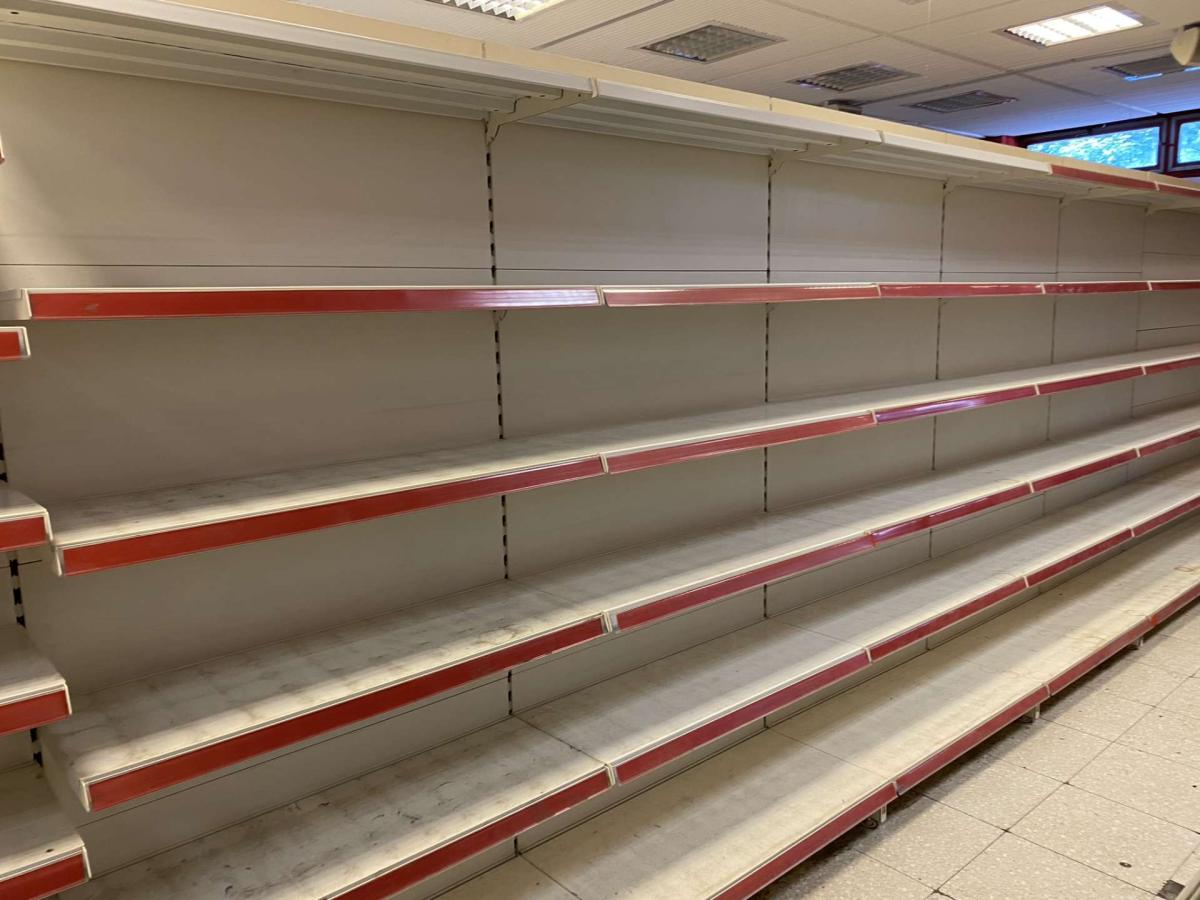 TEGO polcrendszer fehér színben, több méretben – termékfotó jobb oldalról