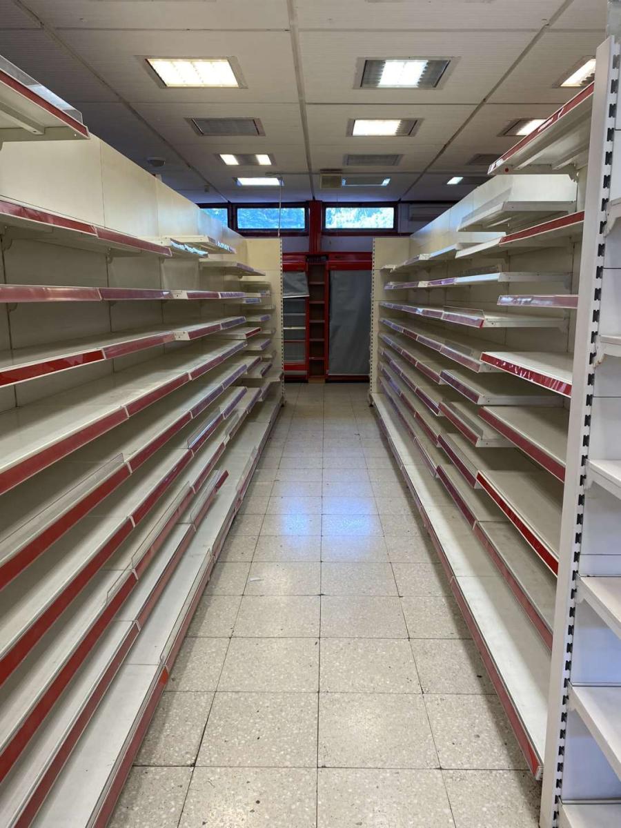TEGO polcrendszer fehér színben, több méretben – termékfotó alulnézet