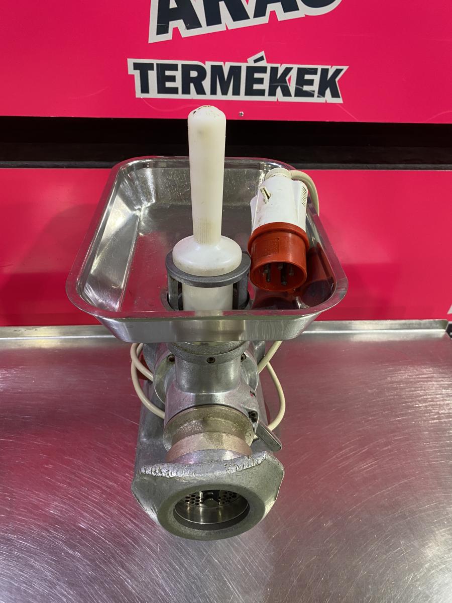 Everest TC 12 húsdaráló – termékfotó hátulról