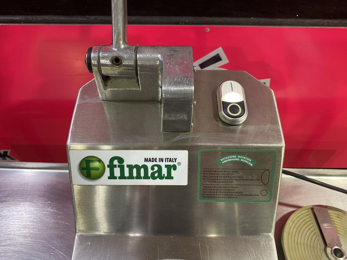 Zöldségaprító 3 darab tárcsával "FIMAR" – termékfotó 45° nézet