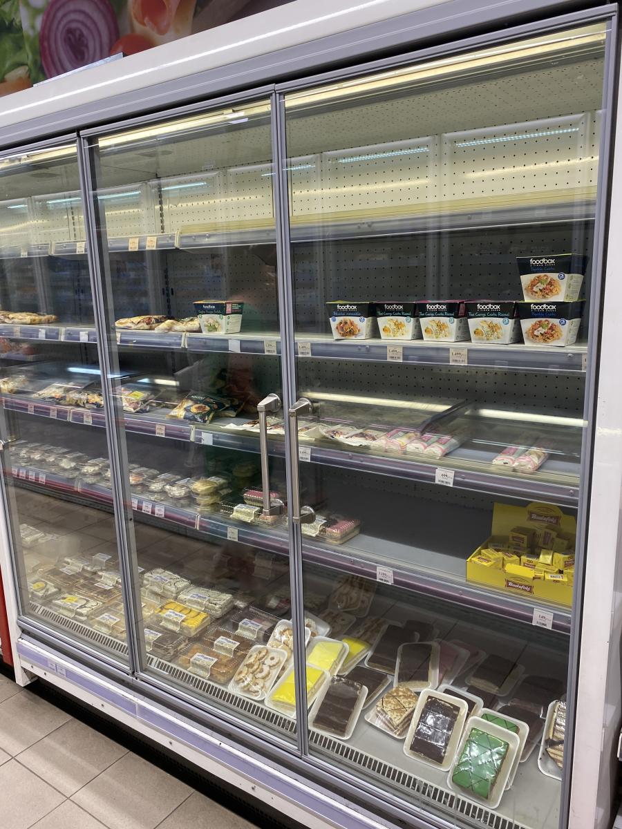 Thermo üvegajtó - REMIS ajtók – termékfotó hátulról