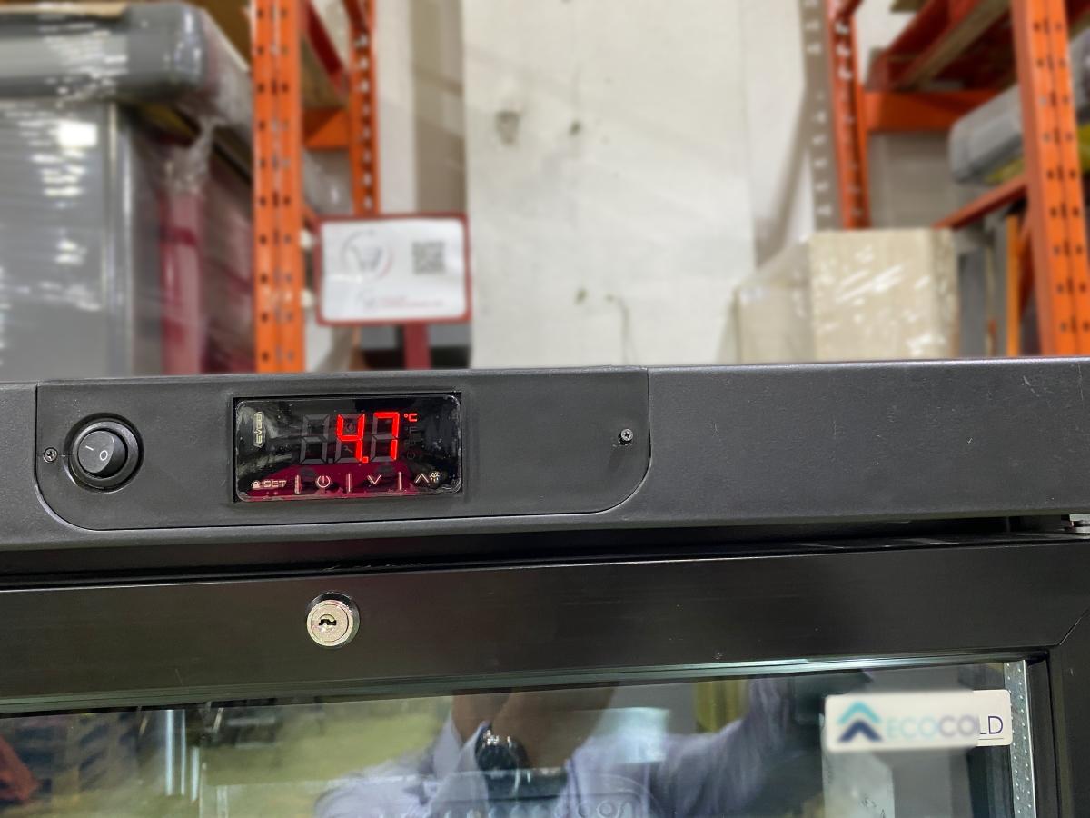 Új ECOCOLD LEMON 600 1D beépített aggregátoros hűtő (+) – termékfotó hátulról