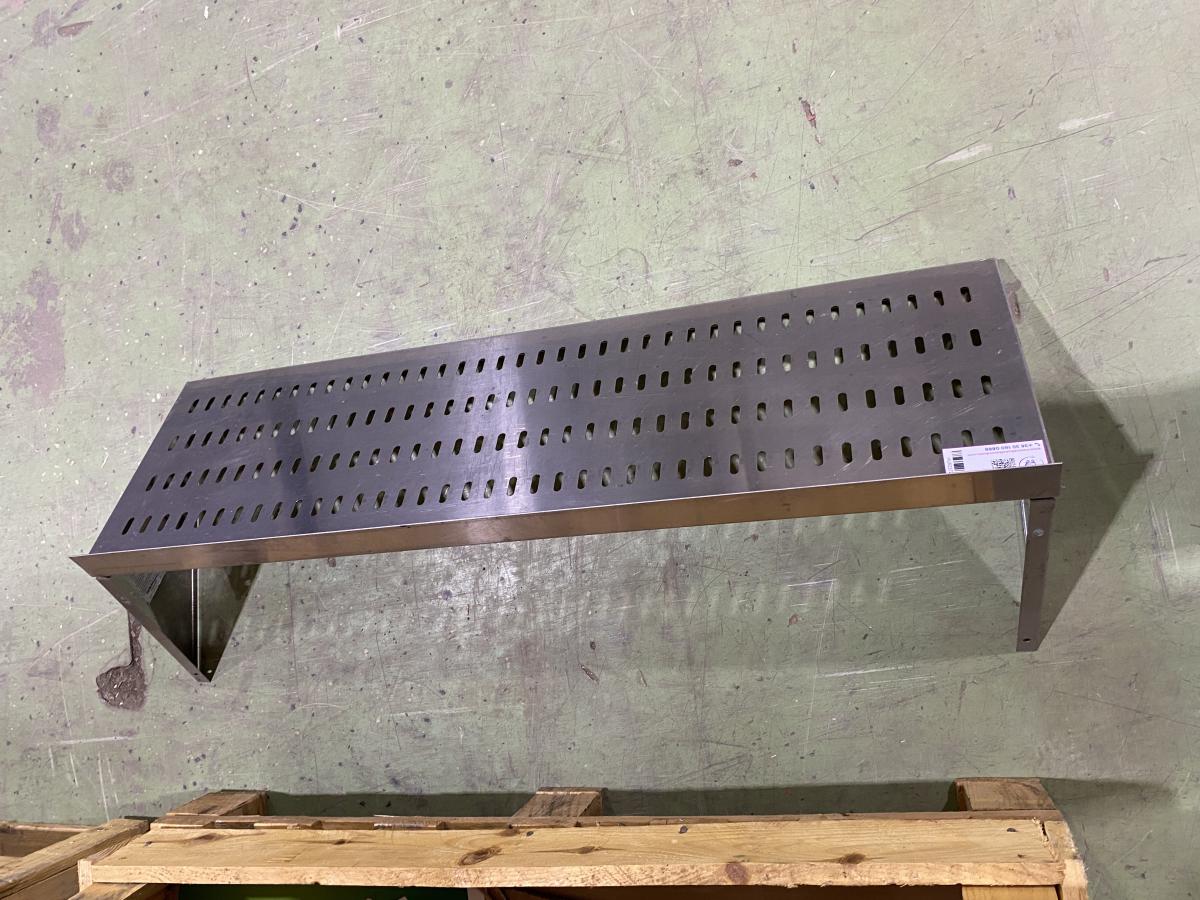 Rozsdamentes perforált falipolc 100×30 cm – termékfotó hátulról