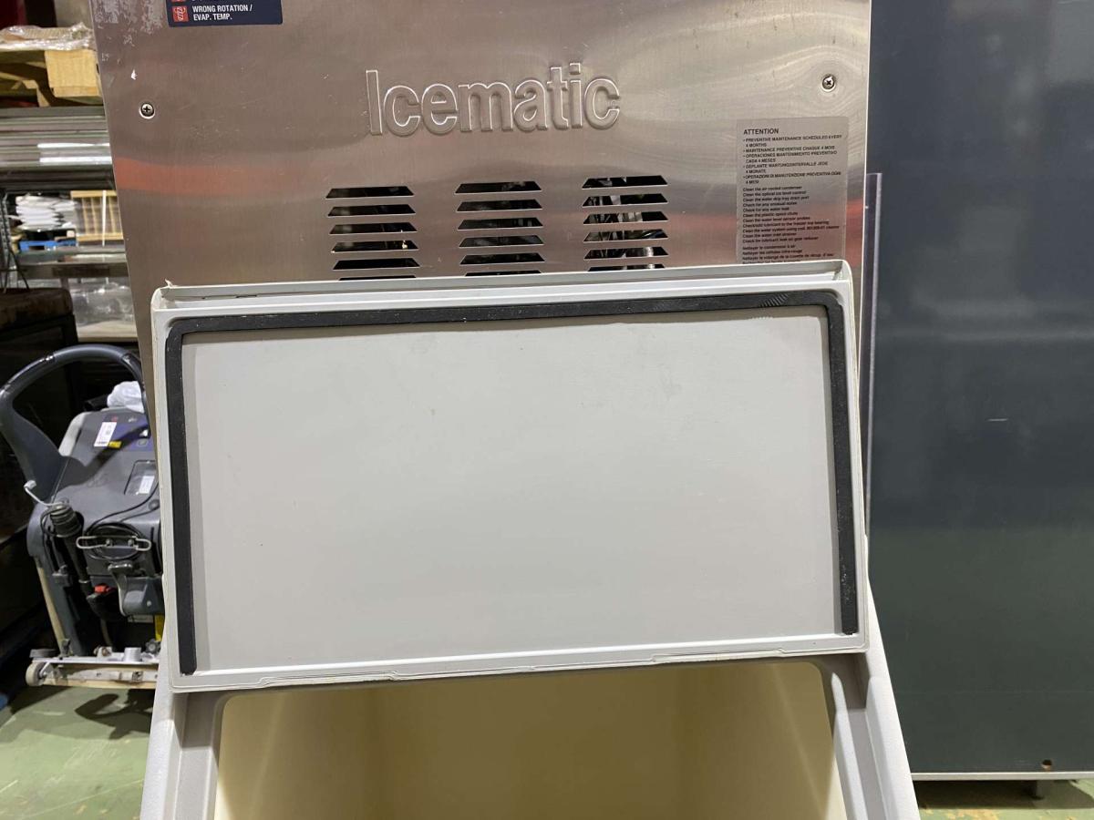 Jégkásagép Icematic F120 + D101 tartály; jéggép – termékfotó részlet