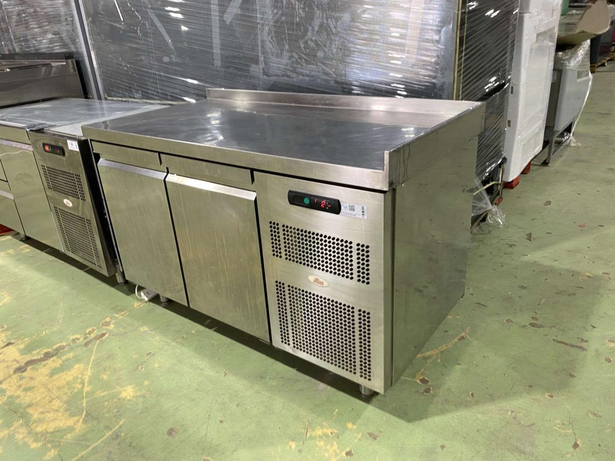 Hűtött munkaasztal ILSA 140*70*85 – termékfotó jobb oldalról