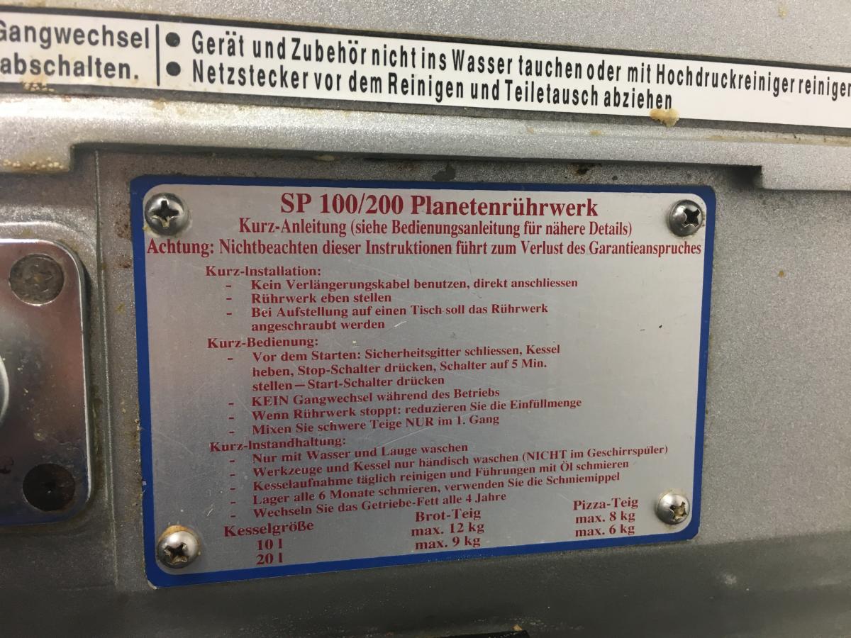 Habverő / dagasztó Toperczer SP 200A-F – termékfotó jobb oldalról